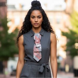 Elegant Pink and Gray necktie Necklace with pretty rhinestone brooch